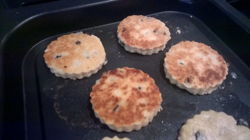 Making welsh cakes
